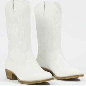 Wide Calf White Cowgirl Boots